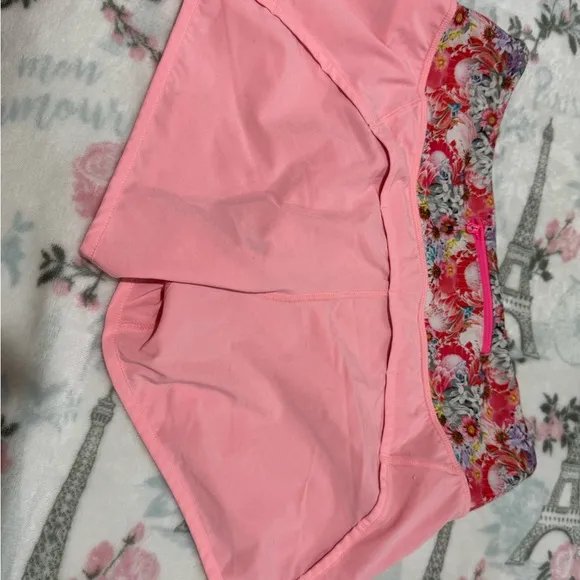 Lululemon Floral Pink Women's Shorts