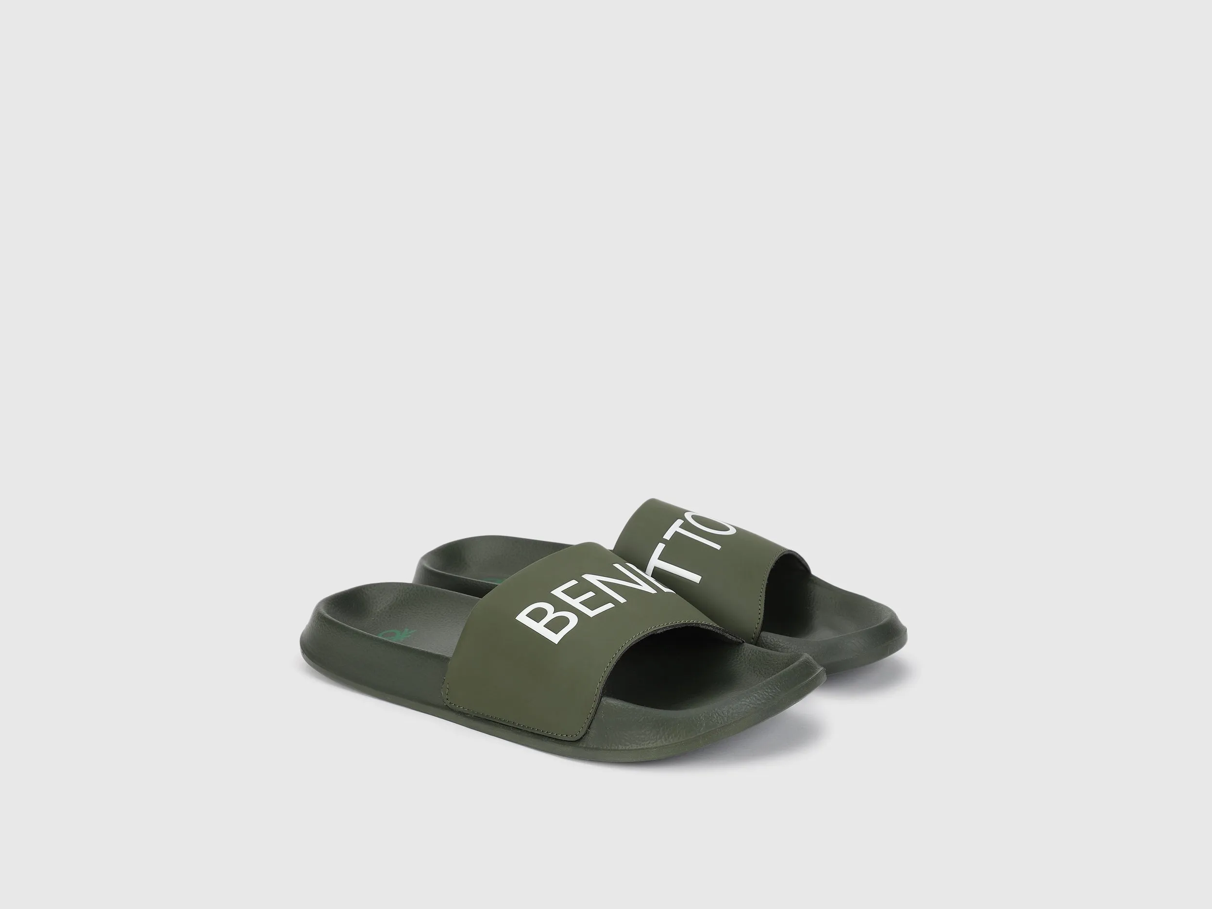 PU Logo Sliders